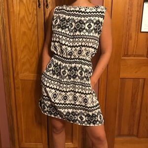Aztec pattern sinch waist midi dress